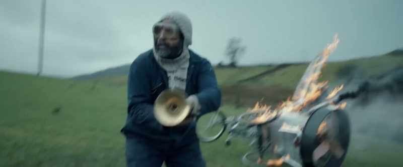 Get back! Get back! -(horn honking)