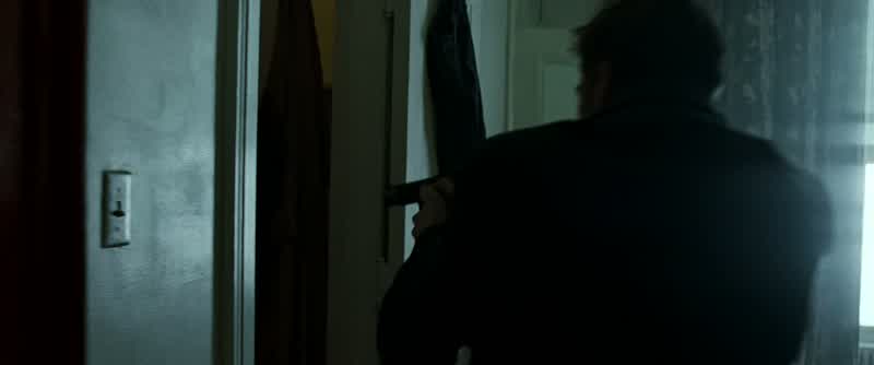 Get down!