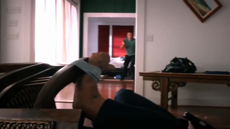 Get down!