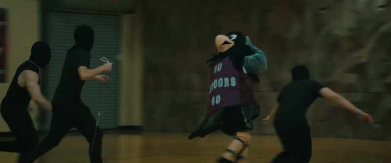 Get him, get him, get him! Wait, wait, wait, wait. Ow!