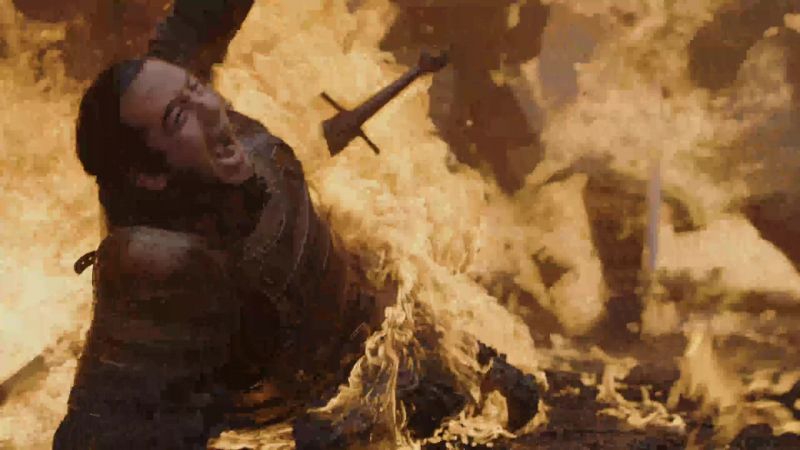 Get off me! Get off, bitch! - No, get off! Help! Help!