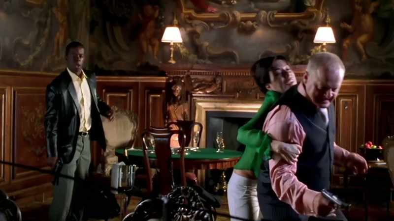 Get me out of here Frank. - Get him out!