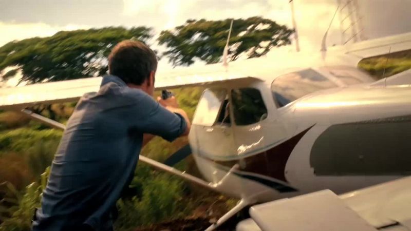 Get out of the plane. Show me your hands
