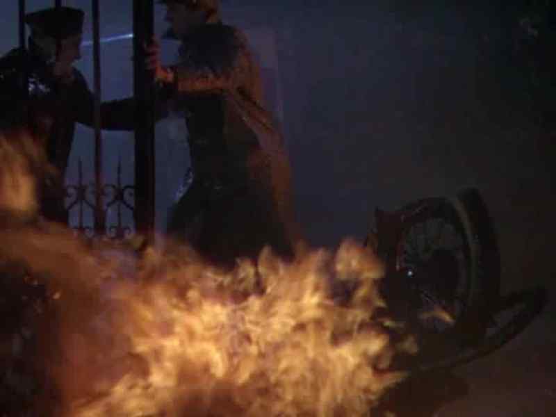 Get the fire extinguishers! - Okay, sir!
