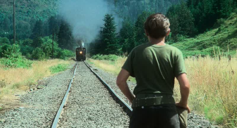 Get the hell off the tracks, Teddy