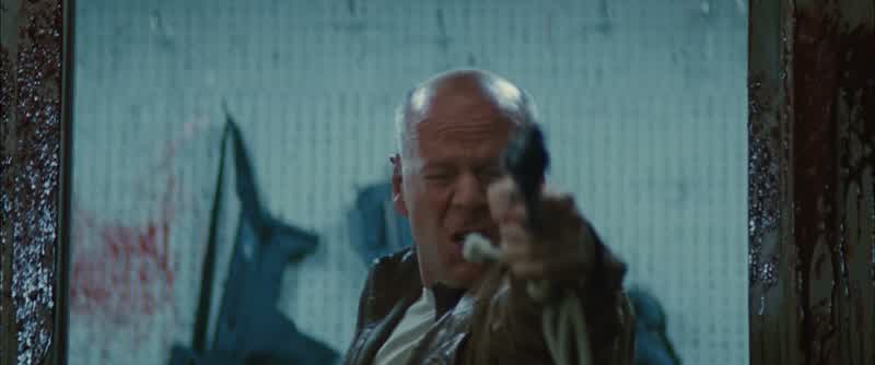 Get this asshole!