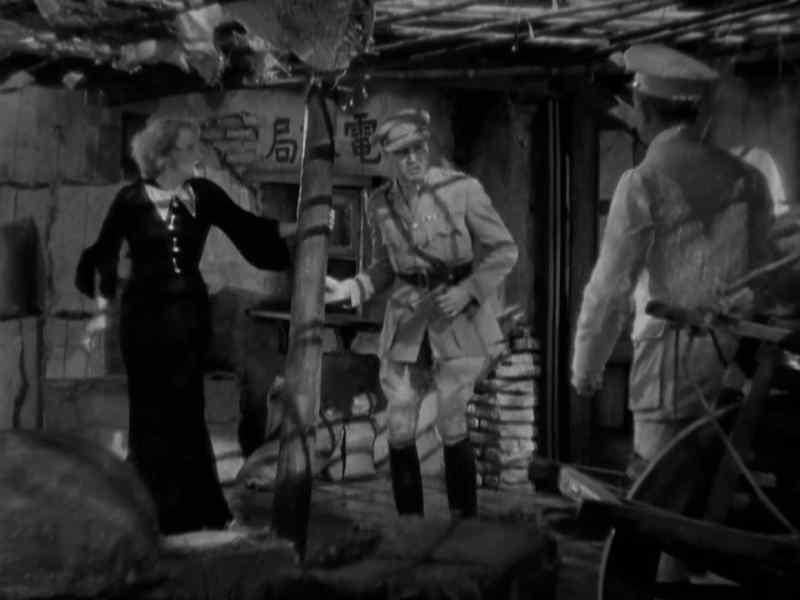 Get this train out of here double time! - Put that luggage on board