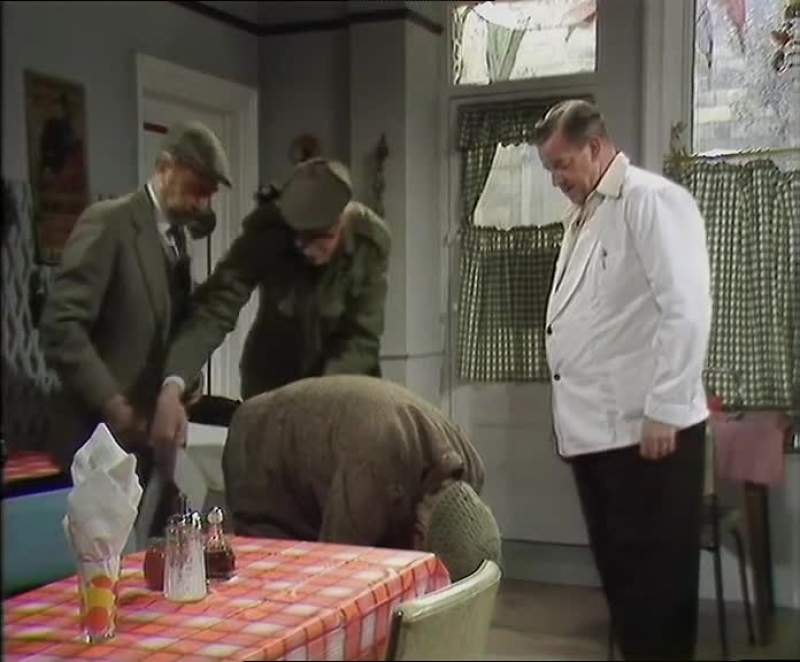 Get yerself down here