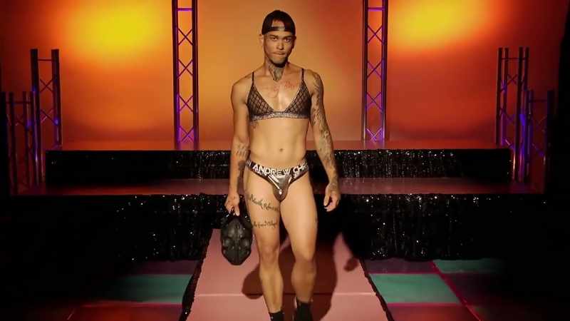 Getting to pump down the runway, cunt
