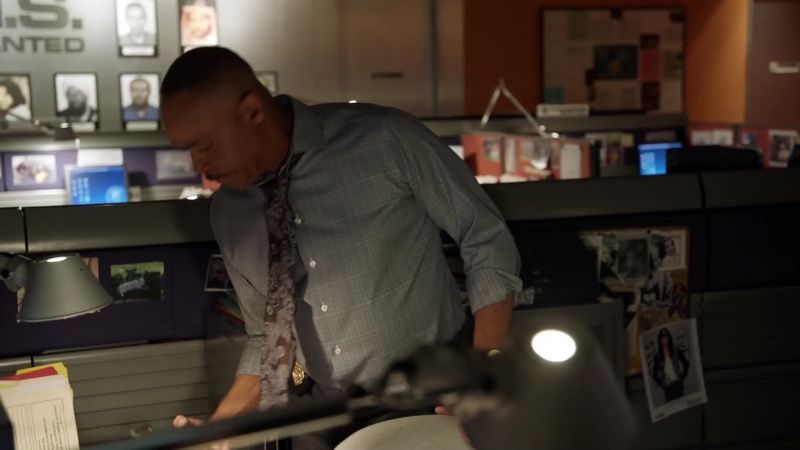 Gibbs would never leave his weapon