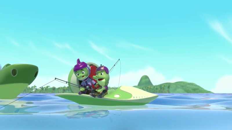 [giggles] I caught treasure!