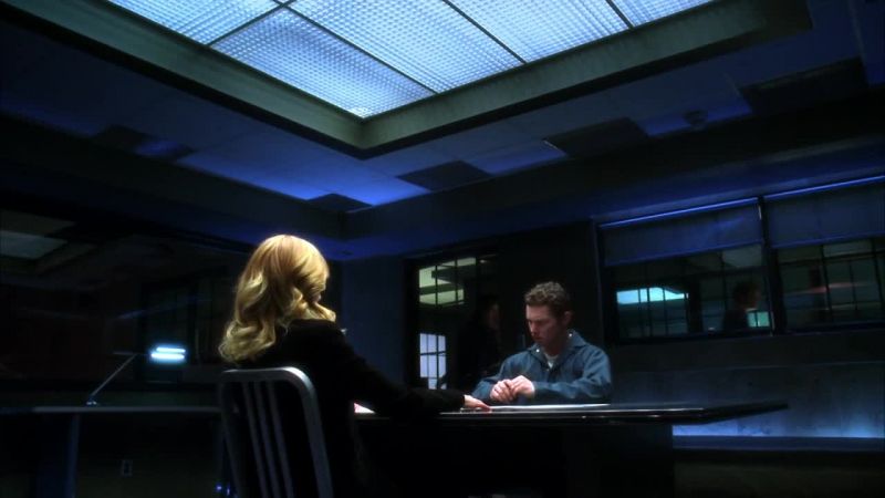 Gil, the suspect has a laptop in his vehicle
