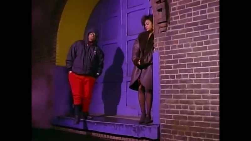 �� girl, I must ♪ ♪ warn you ♪