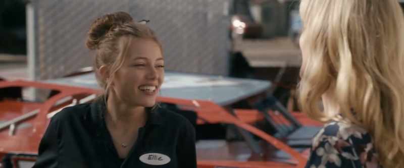 (girls laughing)