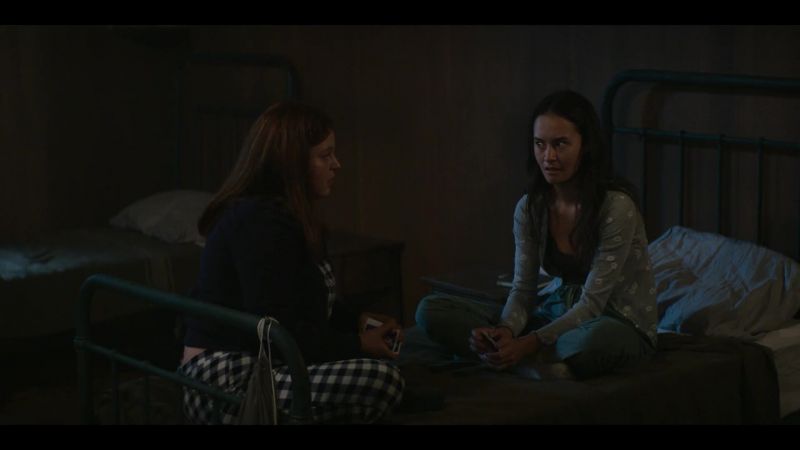 Girls, lights out