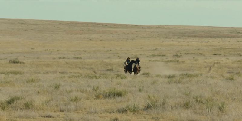 Girl's starting to ride like a Comanche