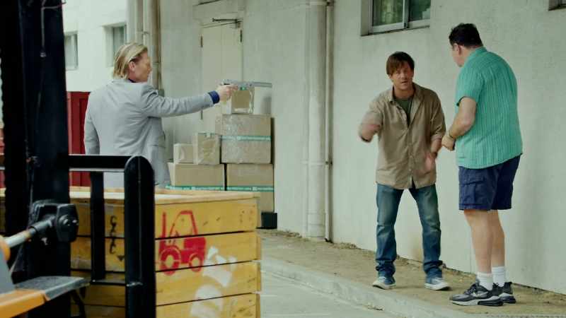 Give it to him. - Okay. I got 200 grand