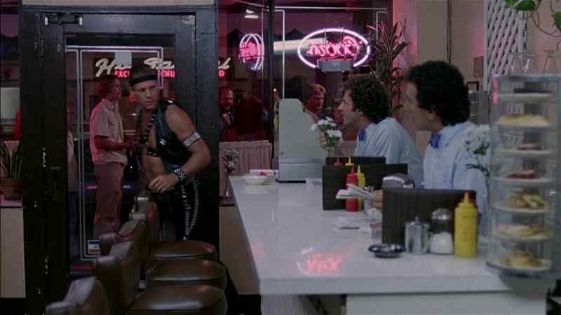 Give me another beer. What time you get off?