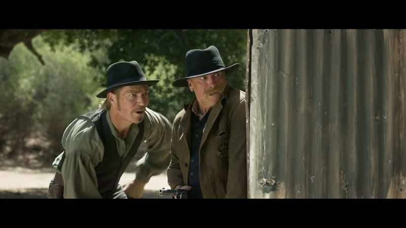 Give me my gun, Siringo. -Not on your life