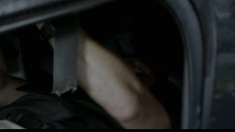 [GLASS CRUNCHES]