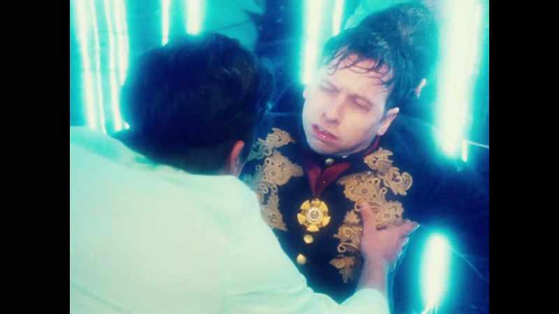 (glass shattering) (King panting)