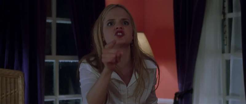 Go fuck yourself psycho Shut up bitch