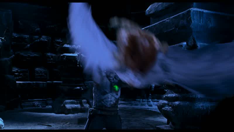 Go! Go and help Van Helsing!