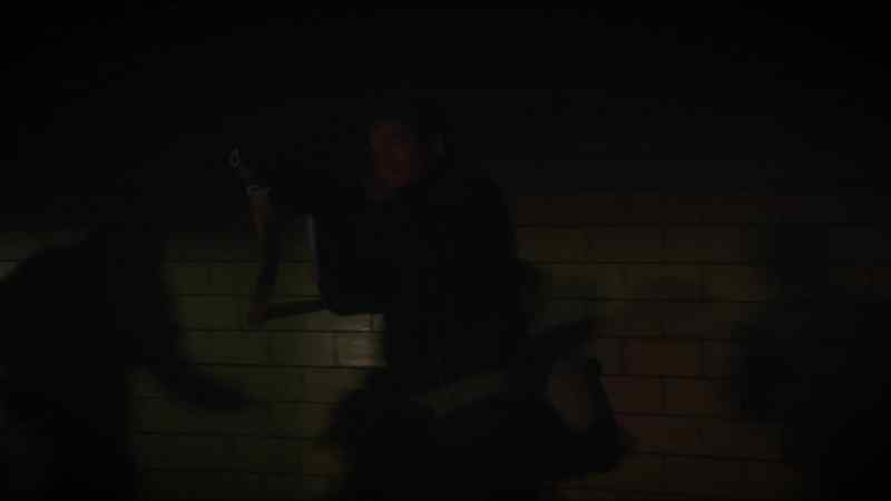 Go, go, go! - (GUNSHOTS CONTINUE)