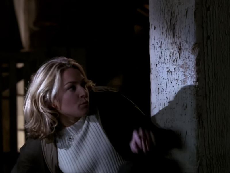 GO, KATE! GET OUT OF HERE!