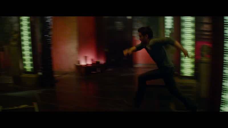 Go! Move, move, move! Federal police!