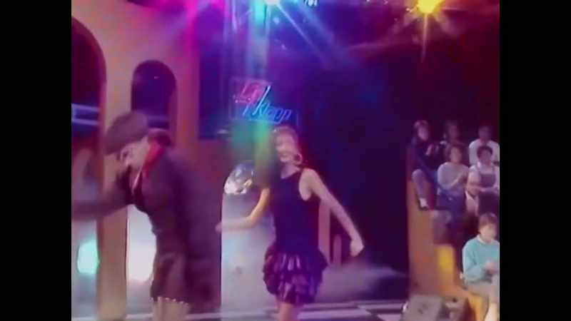 �� Go to the dance floor, dansez ♪