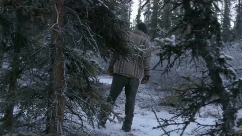 God, that's such a, that's a big [bleep] grizzly bear!