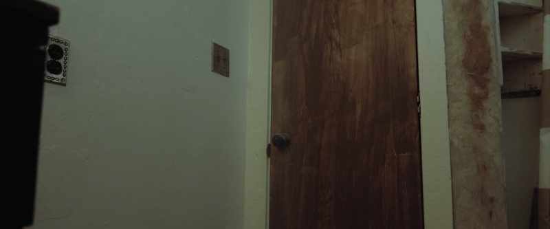 Goddammit, open the door! Right now, open it!