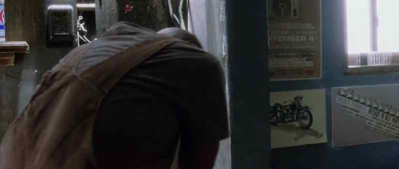 Goddamn detergent. Ma, where's the detergent?