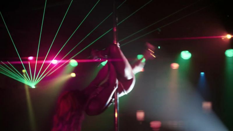 Goddamn! This bitch dancin' like this her last