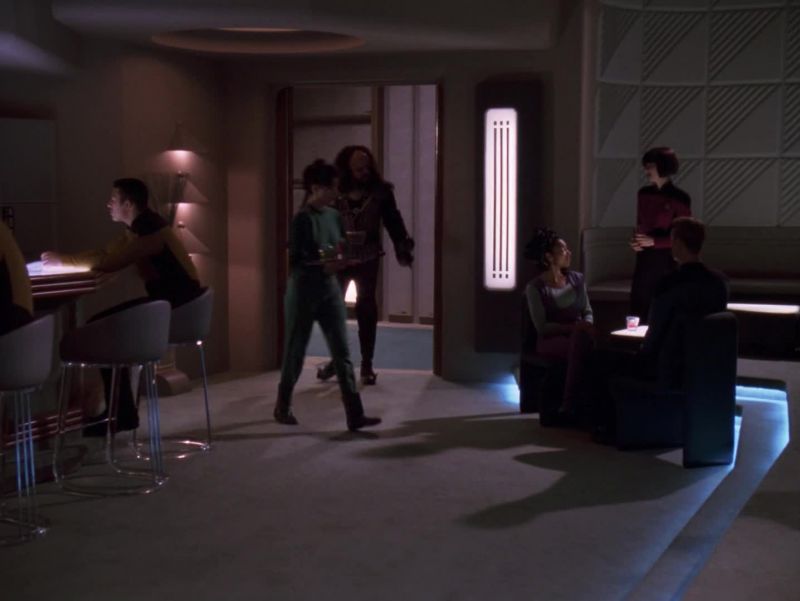 Good evening, Commander Data! - Captain