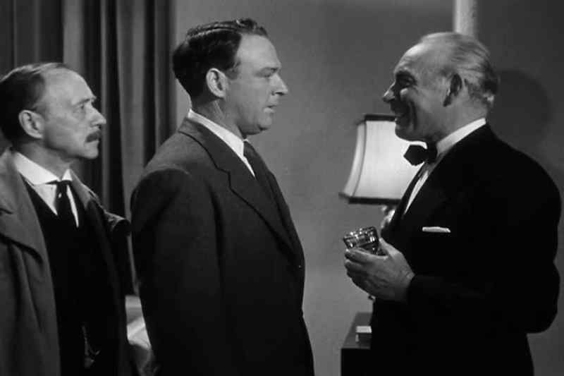 Good evening, Lieutenant. -Good evening