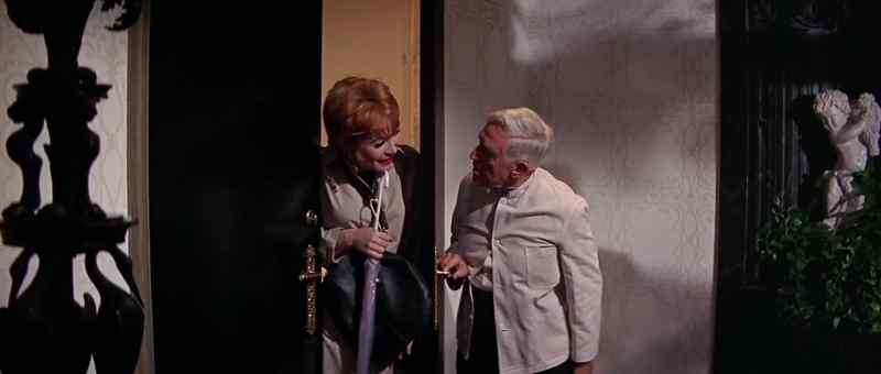 Good evening, sir. -I'm with him