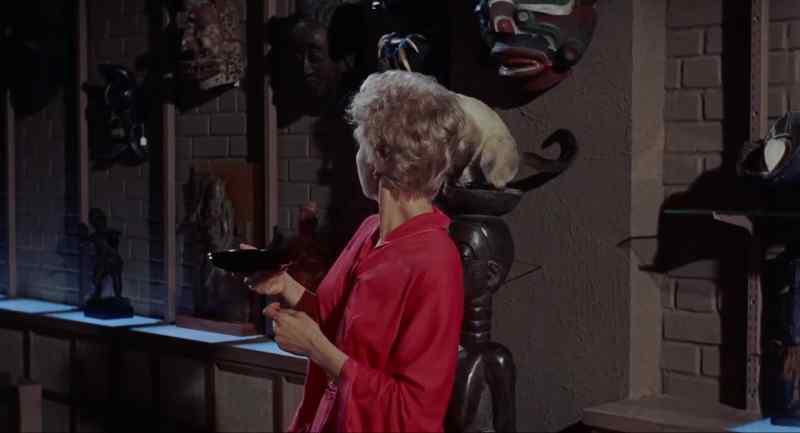 Good morning, Pyewacket. - Good morning