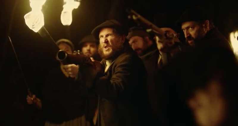 Grab him, he's a murderer! Don't let him get away!