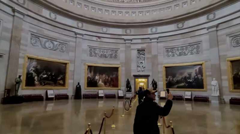 (grand music playing)