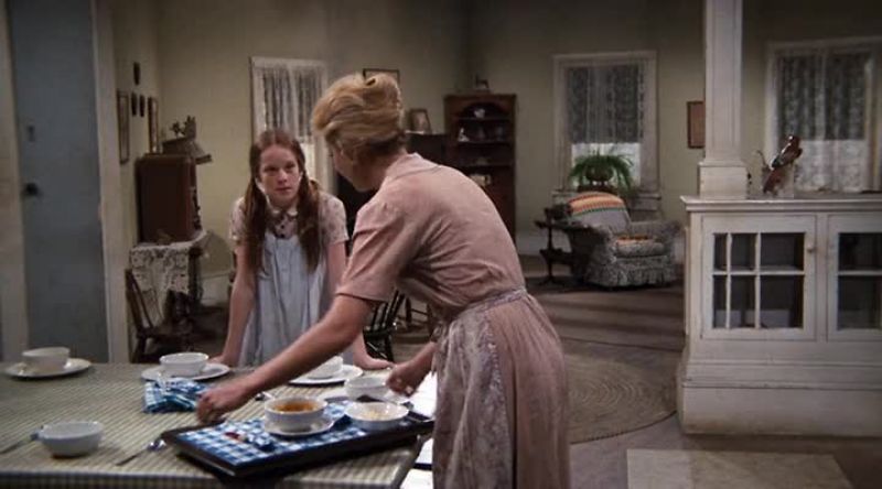 Grandma gonna be up for dinner, mama?