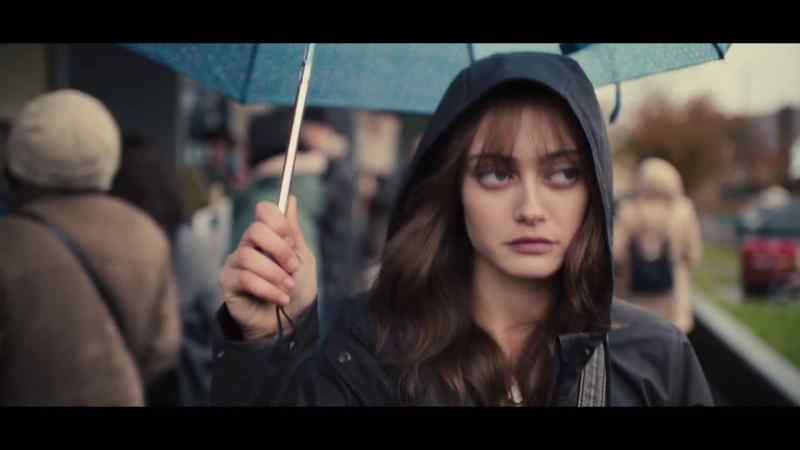 'Grief tourists, especially ones who sing