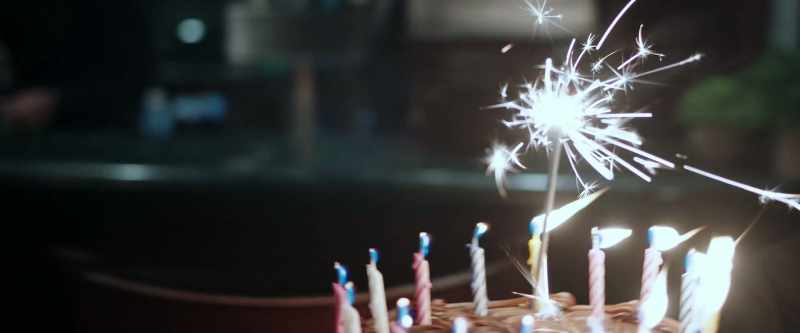 GROUP: ♪ Happy birthday to you ♪