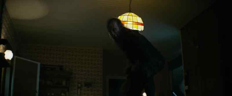 (Growling)