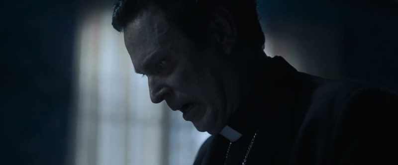 [Growls]