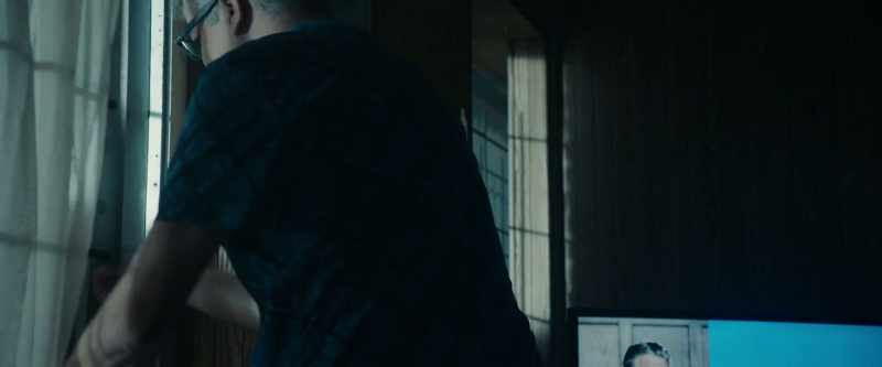 GRUBER: Open up! - TIRED GOVERNOR: That's good