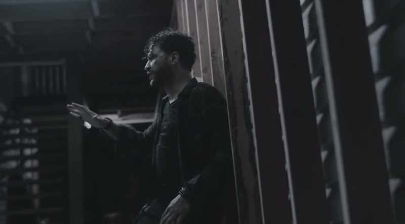 [ Grunting ] -Let him go!