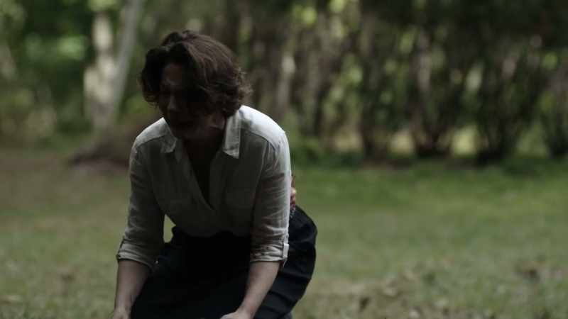 [Grunting]