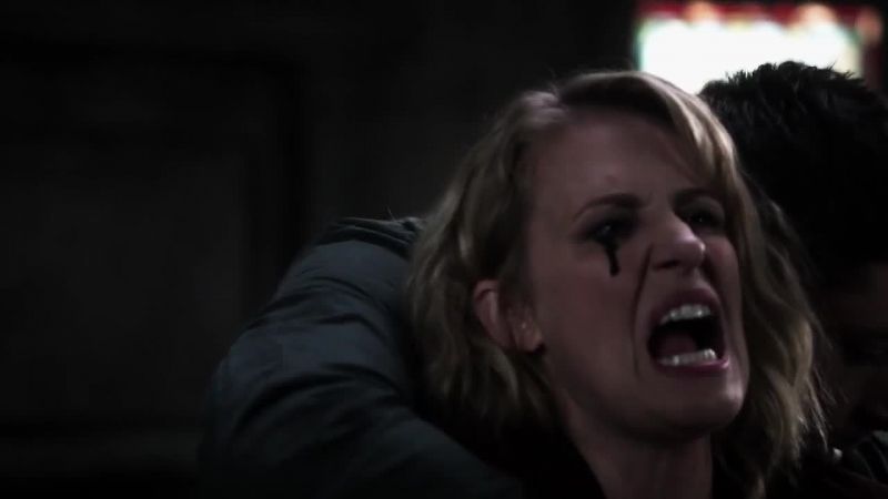 [ Grunts ] Aah!